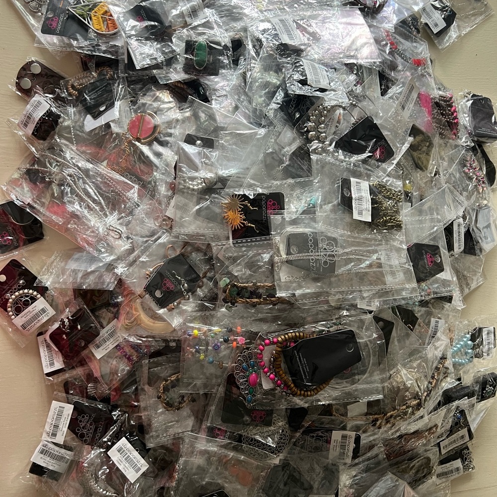 Random Lot Of Paparazzi Accessories Jewelry! Earrings, necklaces, bracelets..